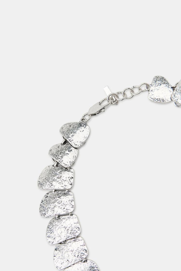 TEARDROP METAL PLATE NECKLACE
